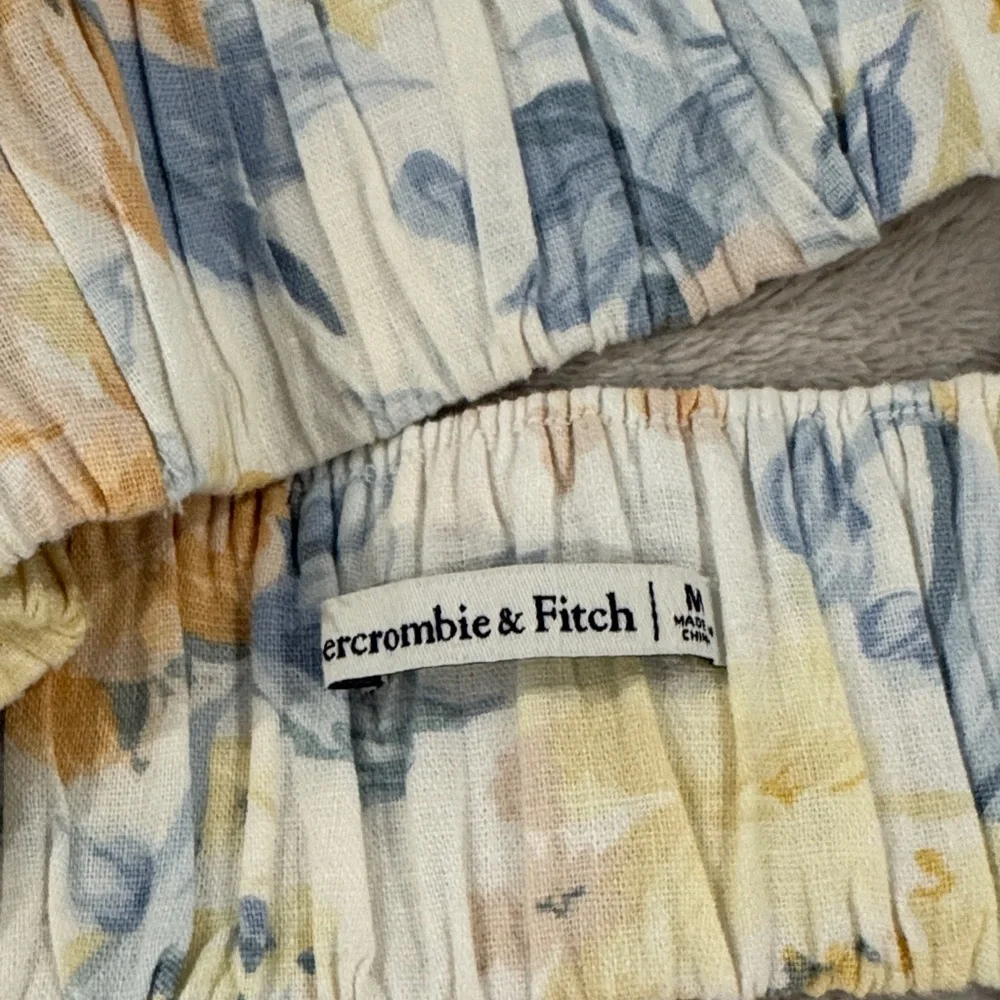 Abercrombie & Fitch Floral Halter Top - Blue, Yellow, Cream - Picture 2 of 3